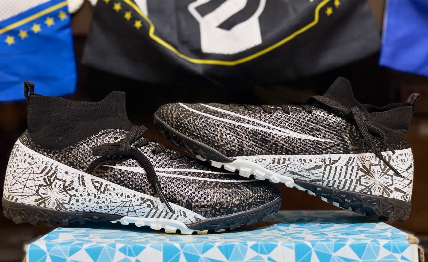 Mercurial Superfly Turf Football Shoes – Black & White Winter Edition